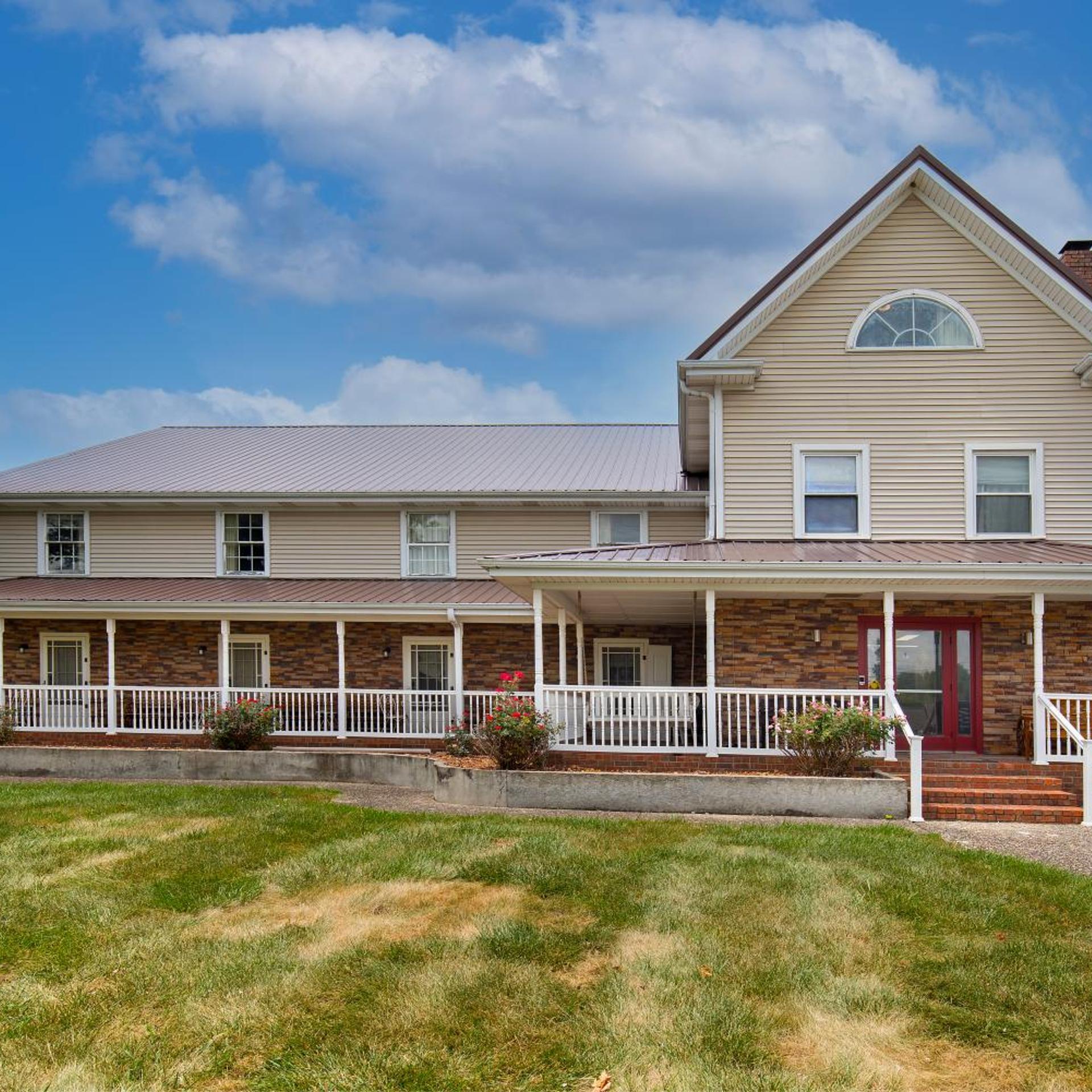 Four Seasons Country Inn 4/45