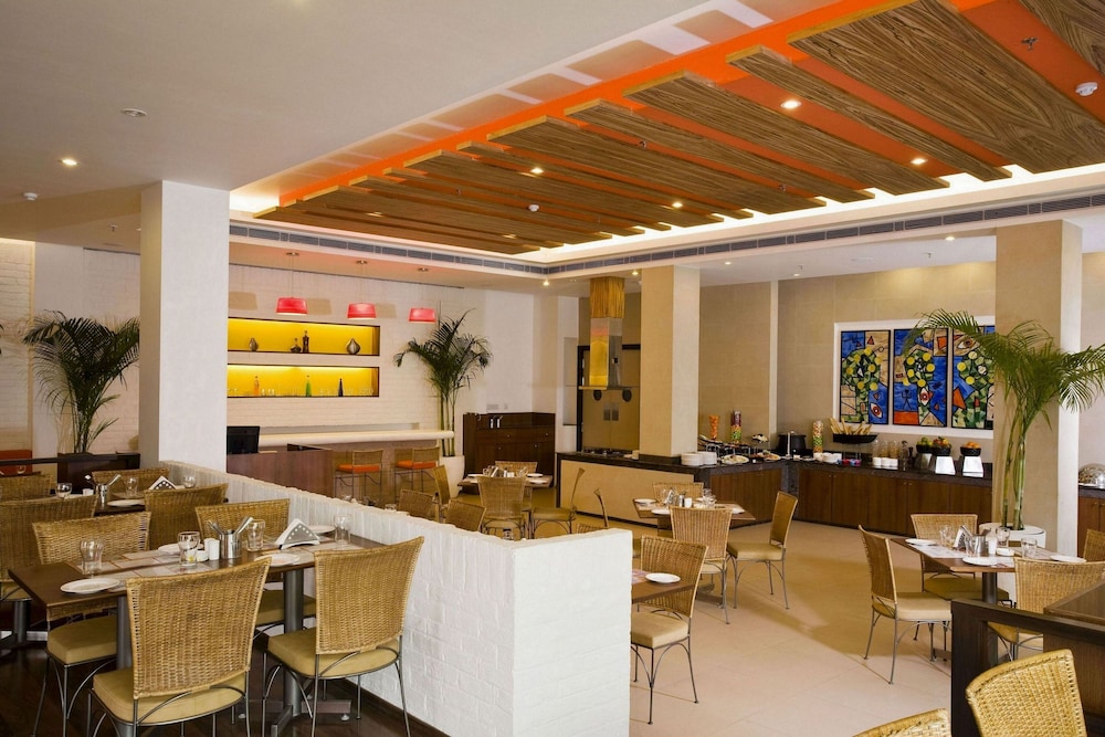 Lemon Tree East Delhi Mall Kaushambi 32/39