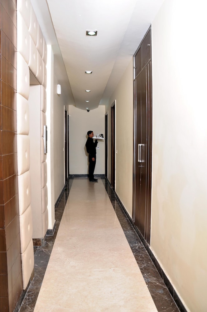 Hotel Silver Stone 26/56