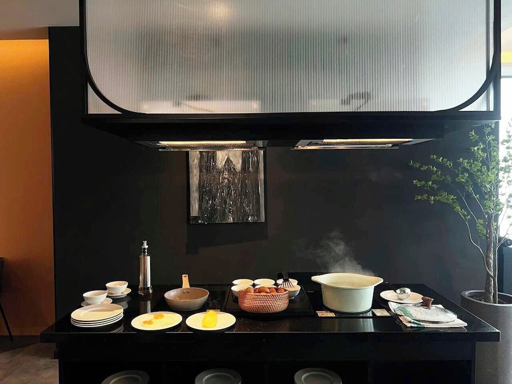 M Village Hotel Da Nang Centre, a brand of Modern Village Lifestyle 54/58