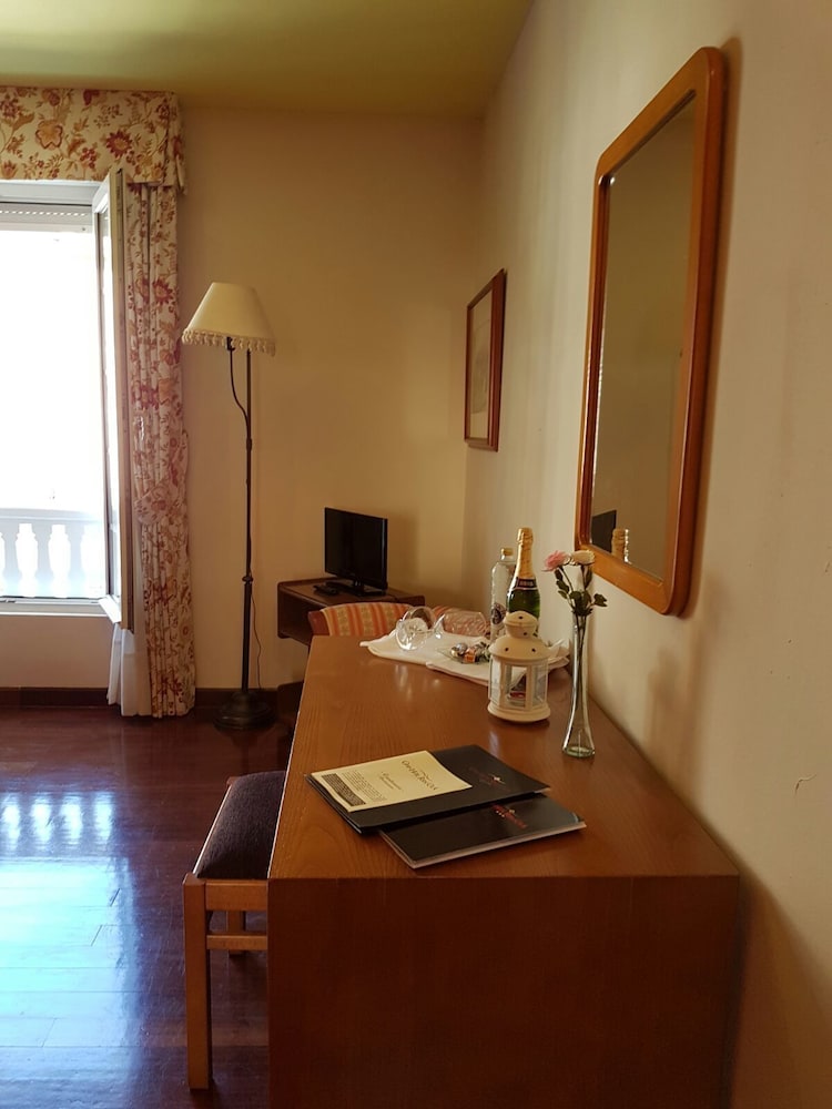 Hotel Rural Calzada Romana 38/64