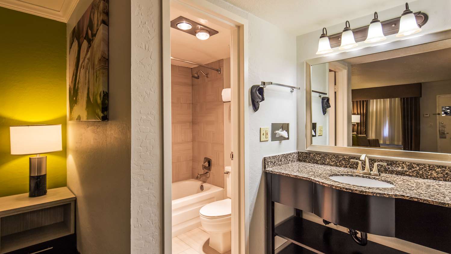 SureStay InnSuites Phoenix Hotel & Suites by Best Western