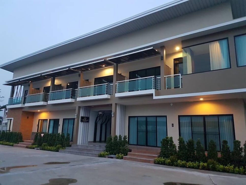 Smile Resort Thungsong 1/46