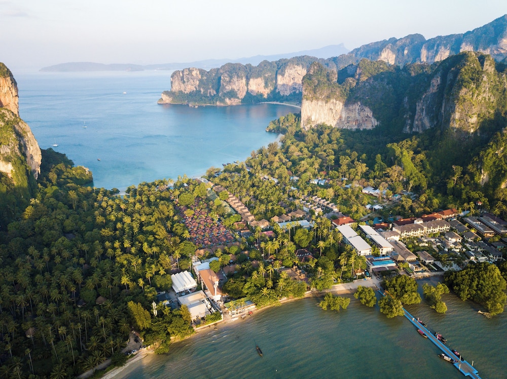 Railay Bay Resort And Spa 66/72