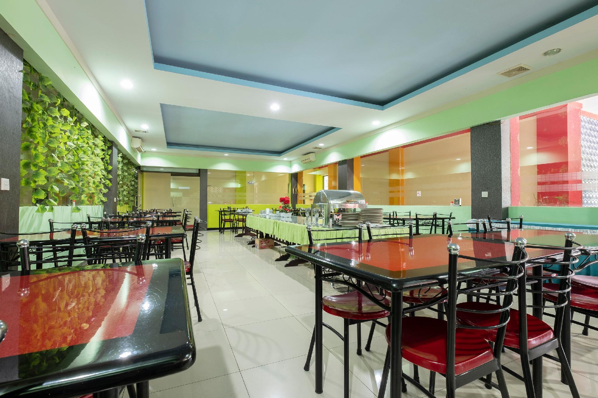 Oyo 329 Hotel Darma Nusantara 2 16/20