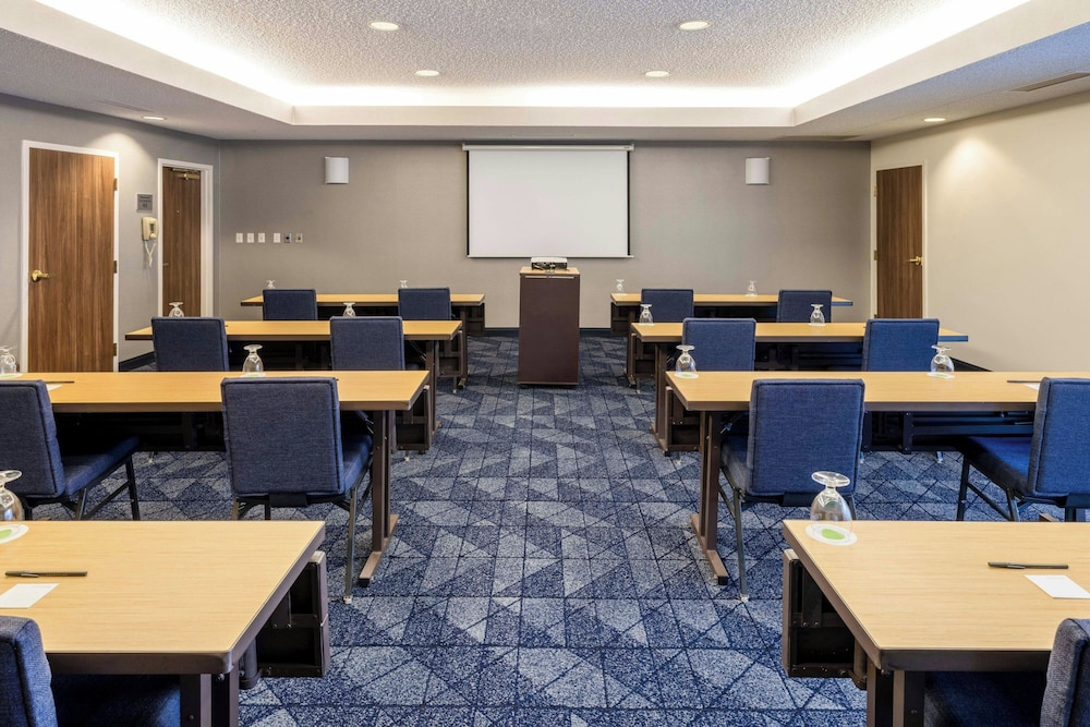 Courtyard by Marriott Boulder Broomfield 23/30