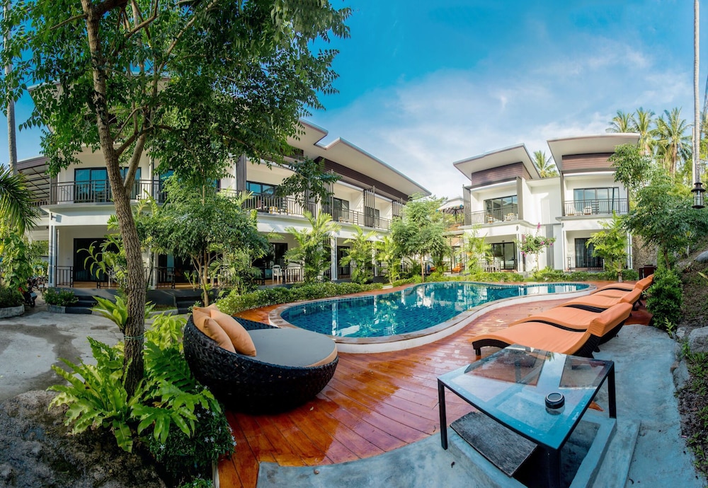 The Ozo Koh Tao 44/50