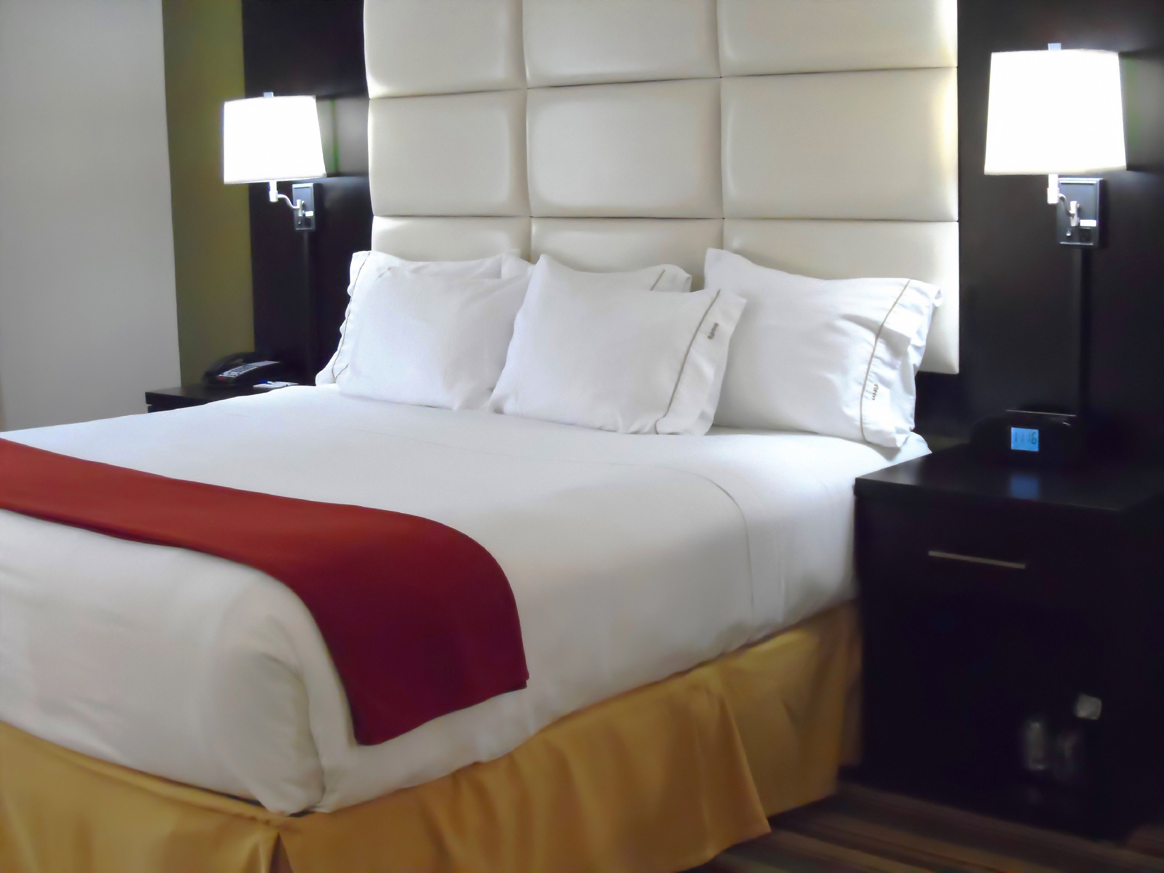 Holiday Inn Express Hotel And Suites Huntsville Airport 26/54