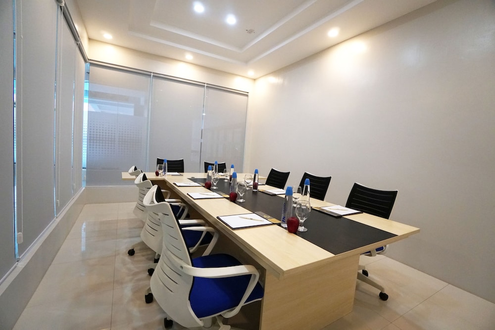 Mezzo Hotel 32/42