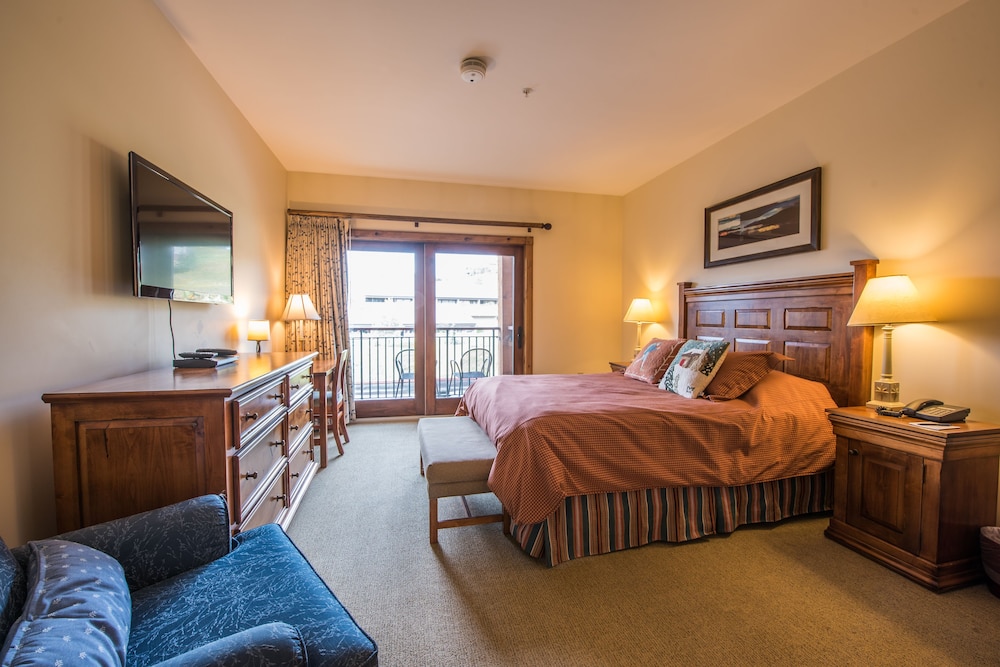 The Lodge At Mountaineer Square 19/34