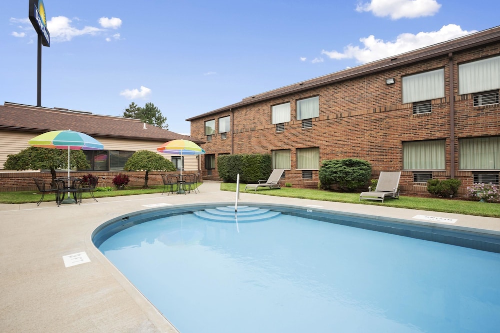 Days Inn by Wyndham Middletown 3/21