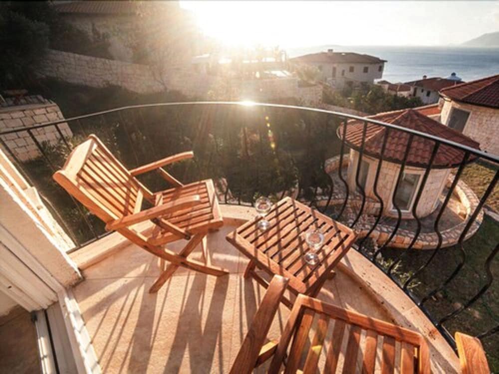 Lighthouse Hotel Kas 40/79