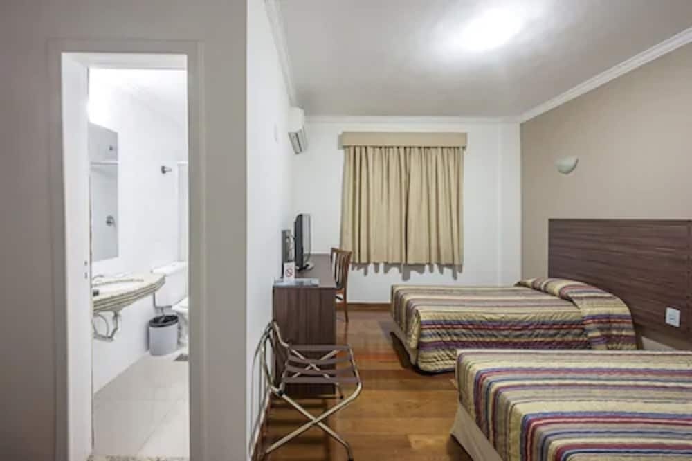 ABBA HOTEL 21/44