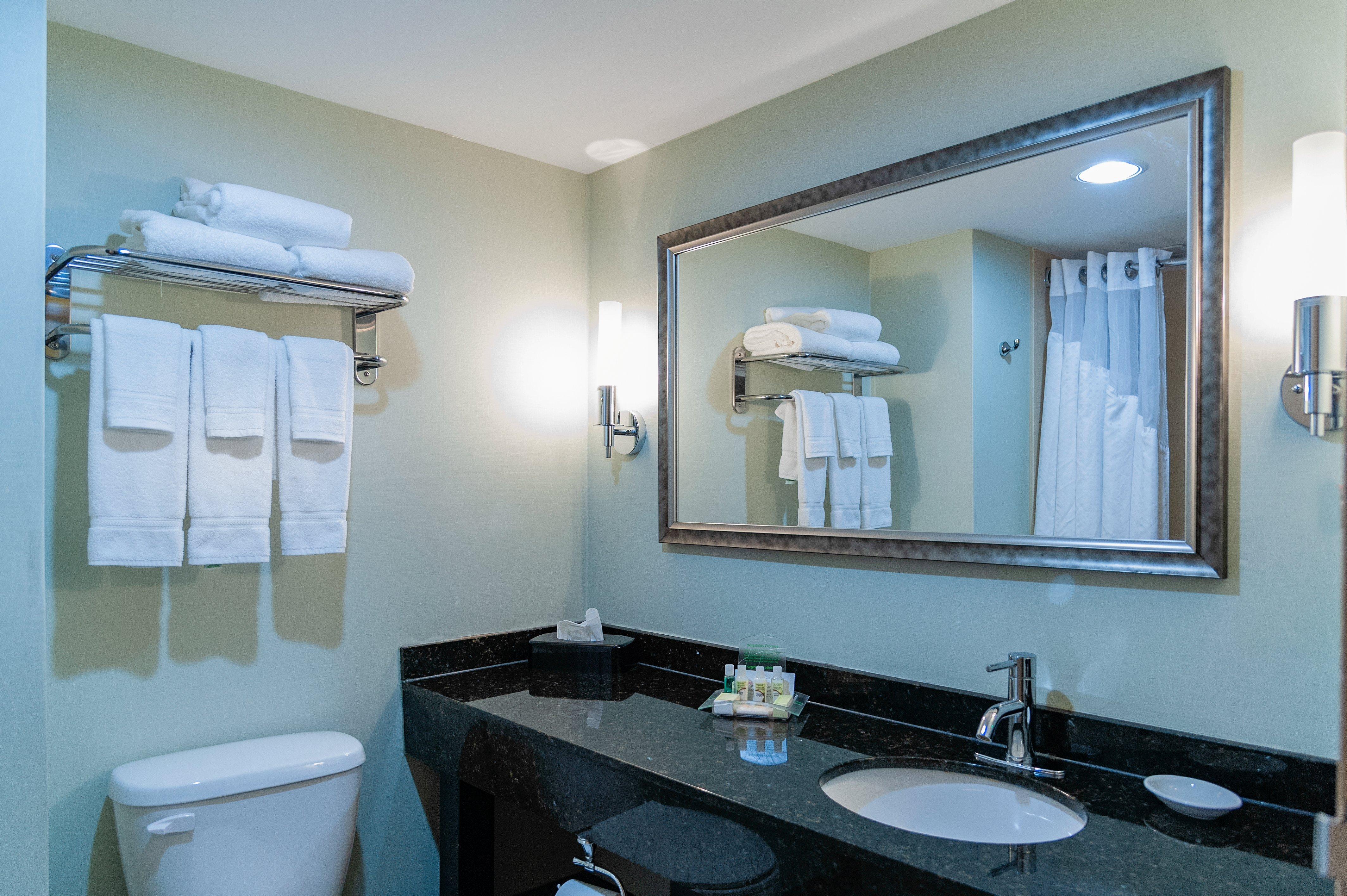 غرفة بسريرين مزدوجين، Holiday Inn Lansdale 3/4