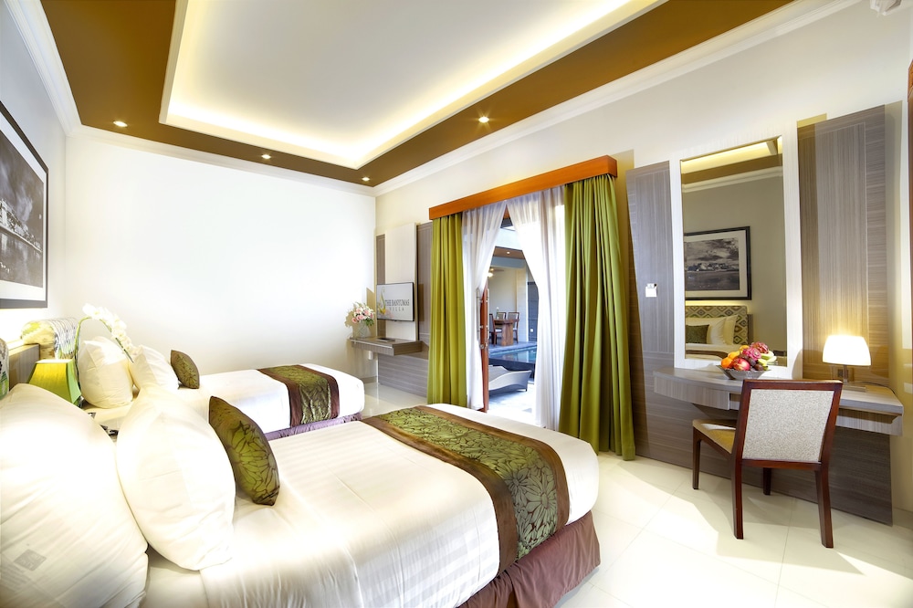 The Banyumas Suite Villa Legian 12/39