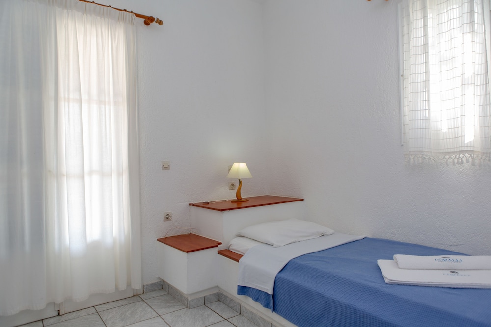 Coralli Beach Apartments 18/50