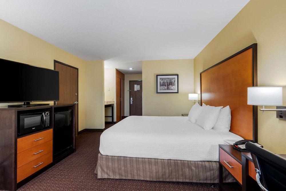Best Western Cascade Inn & Suites 21/54