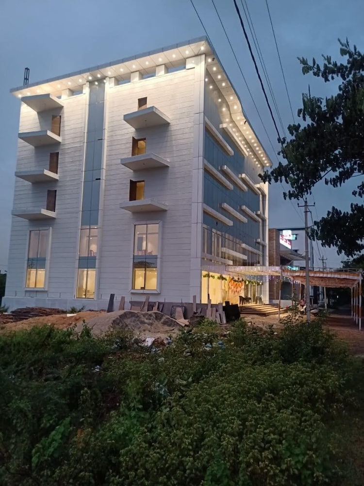 Mastiff Select Gulbarga Hotel in GULBARGA