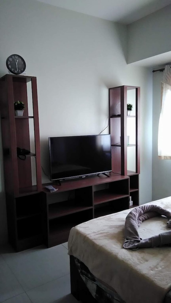 Ecj Cozy Studio Units At Horizons 101 41/50