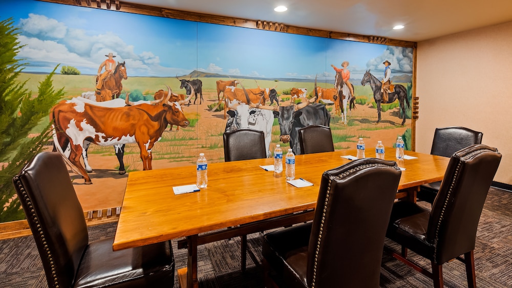 Inn at Santa Fe, SureStay Collection by Best Western 29/41