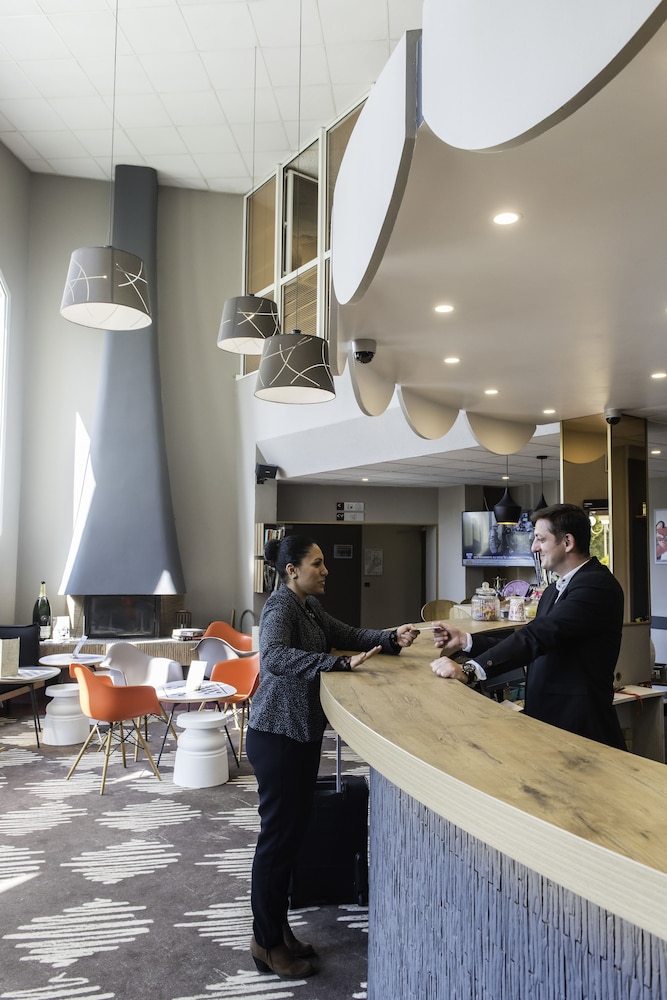 Ibis Chateau Thierry 7/68