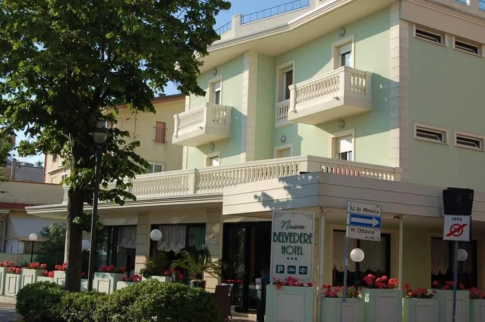 Hotel Nuovo Belvedere 2/50