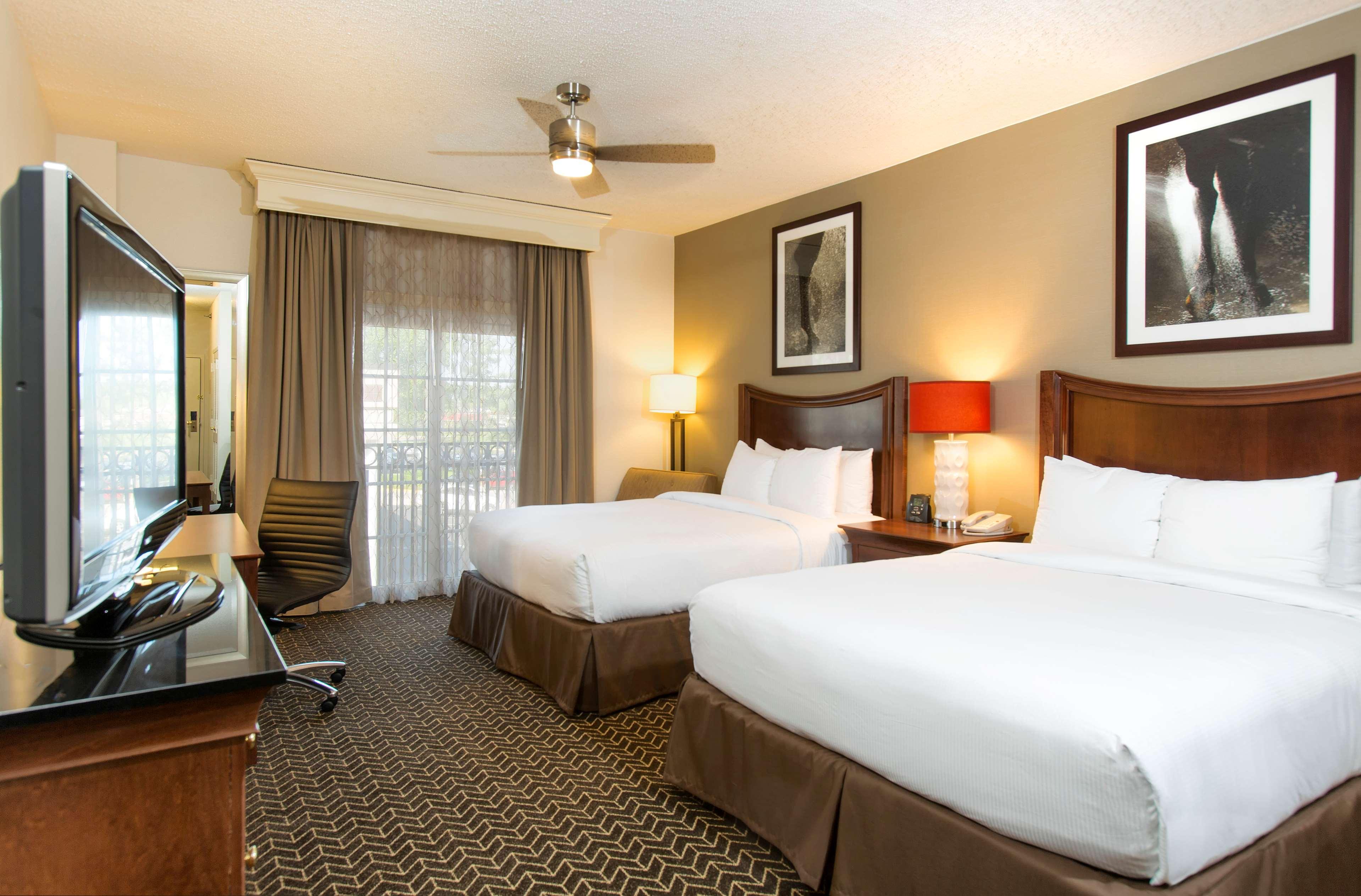 ROOM, 2 QUEEN BEDS, EXTERIOR VIEW, LARGE
