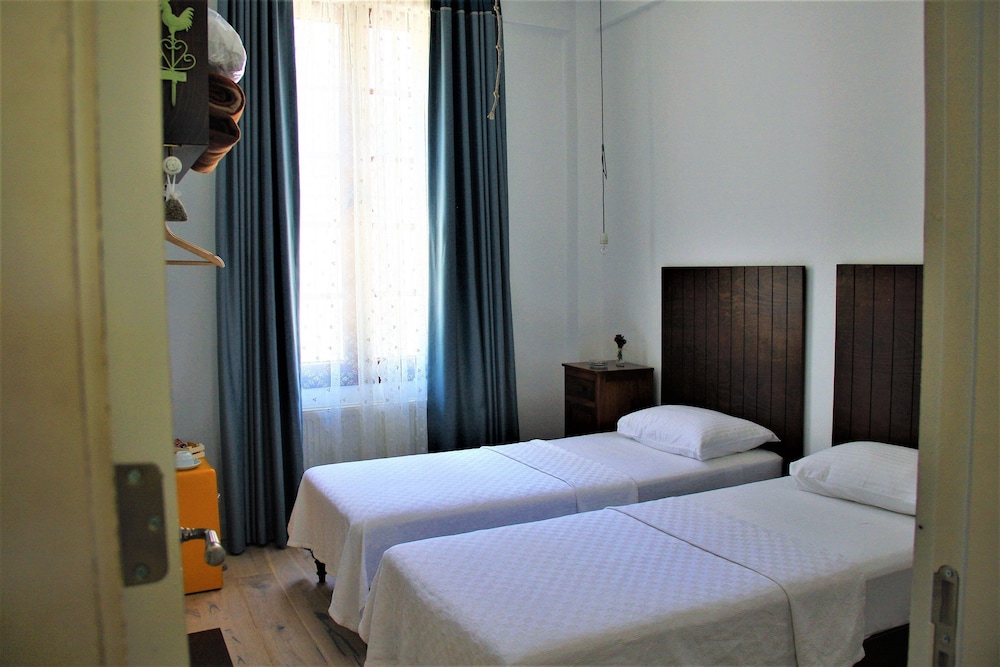 HOTEL GRAND AMPHORA 22/57