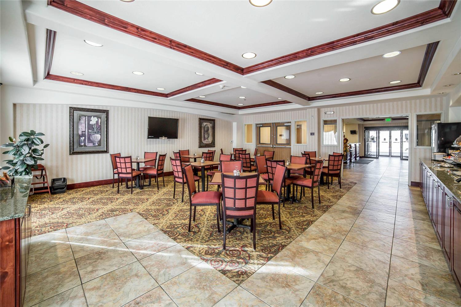 Comfort Inn & Suites Rock Springs-Green River, WY 31/39