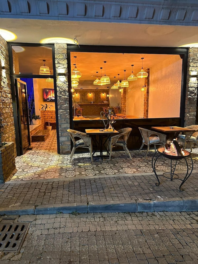 Aura Boutique Hotel 34/49