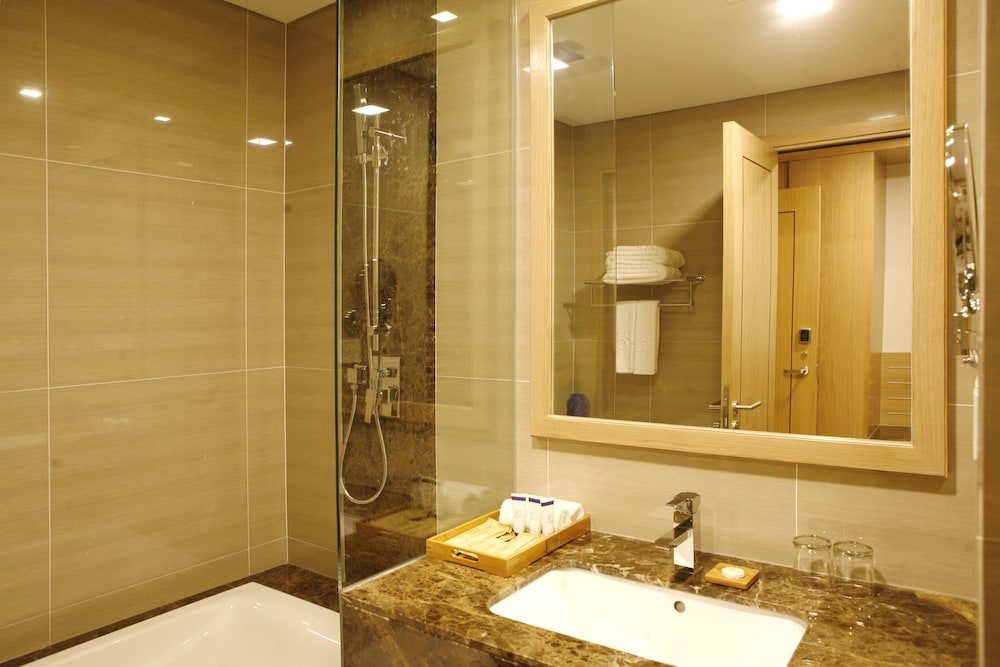 Ciao Saigon Hotel Spa 72/72