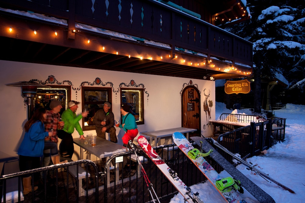 Crystal Mountain Hotels 7/50