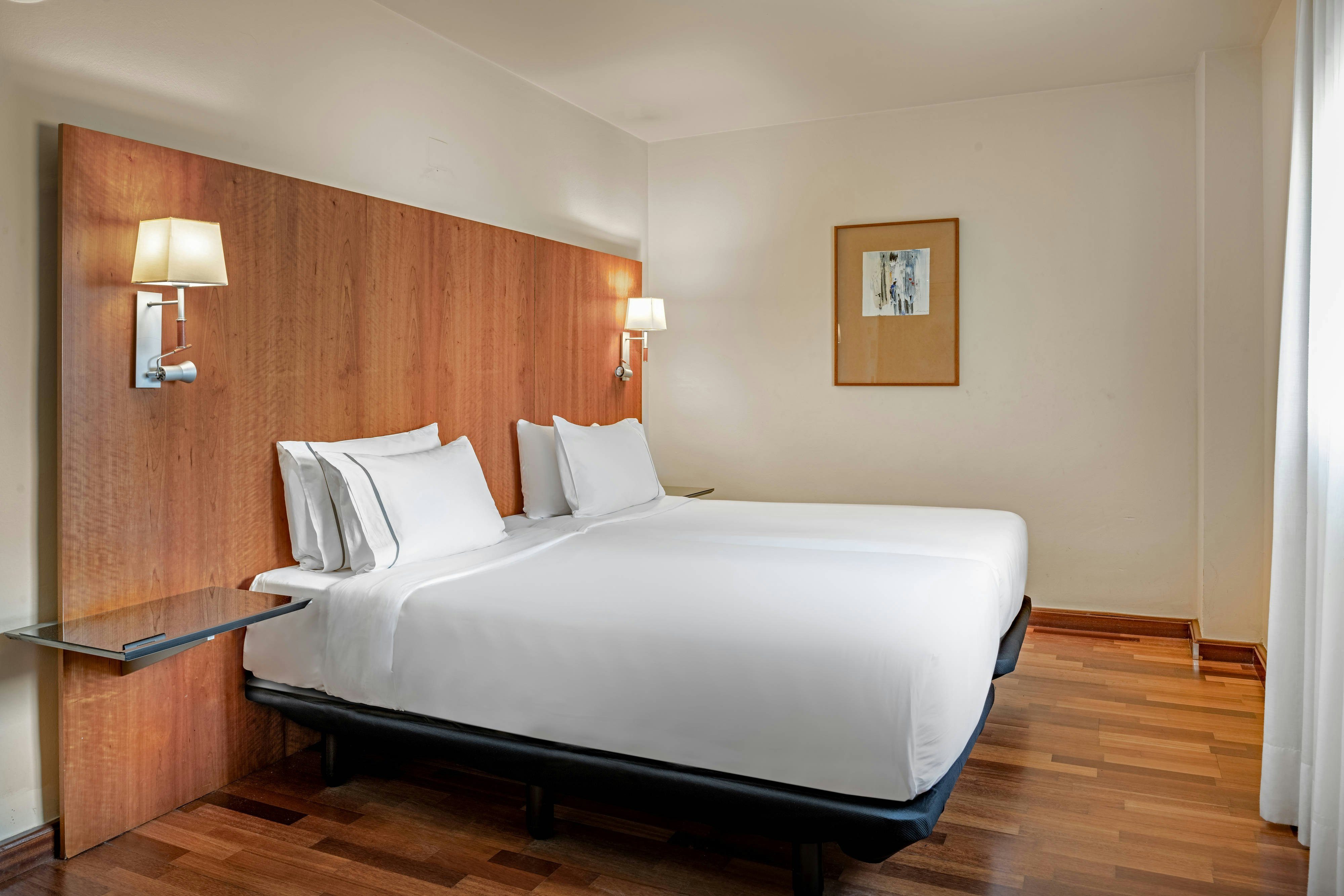 Room, Double Bed