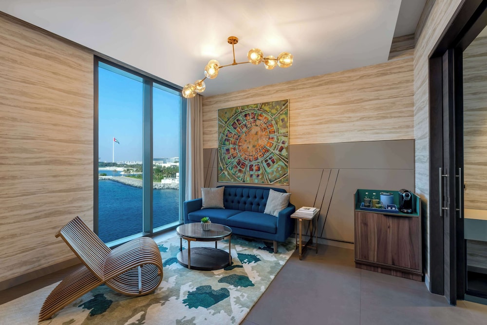 Hyatt Centric Jumeirah Dubai 30/50