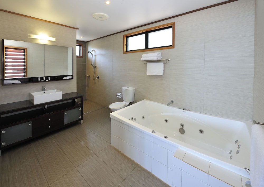 GROOTE EYLANDT LODGE 21/68