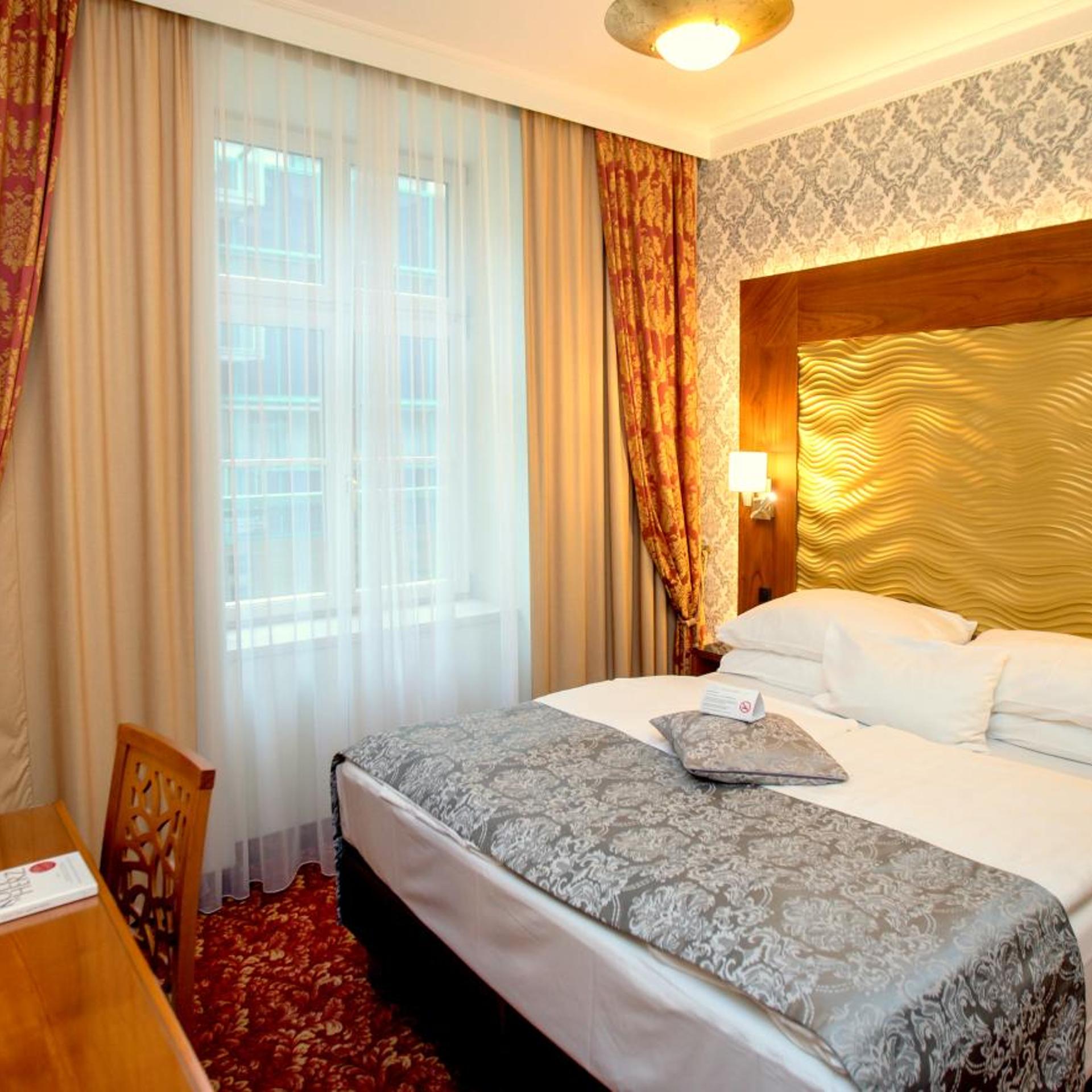 Vice President, Superior, King Bed، Hotel Josefshof am Rathaus 4/10
