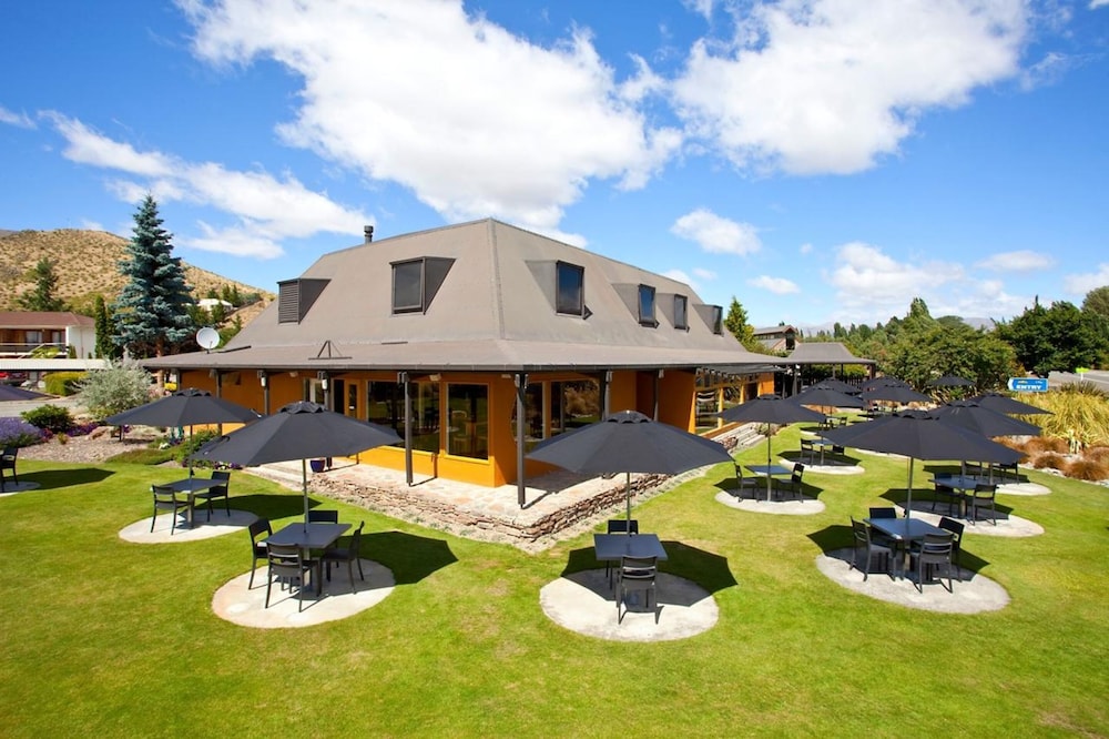 Heritage Gateway Hotel 4/55