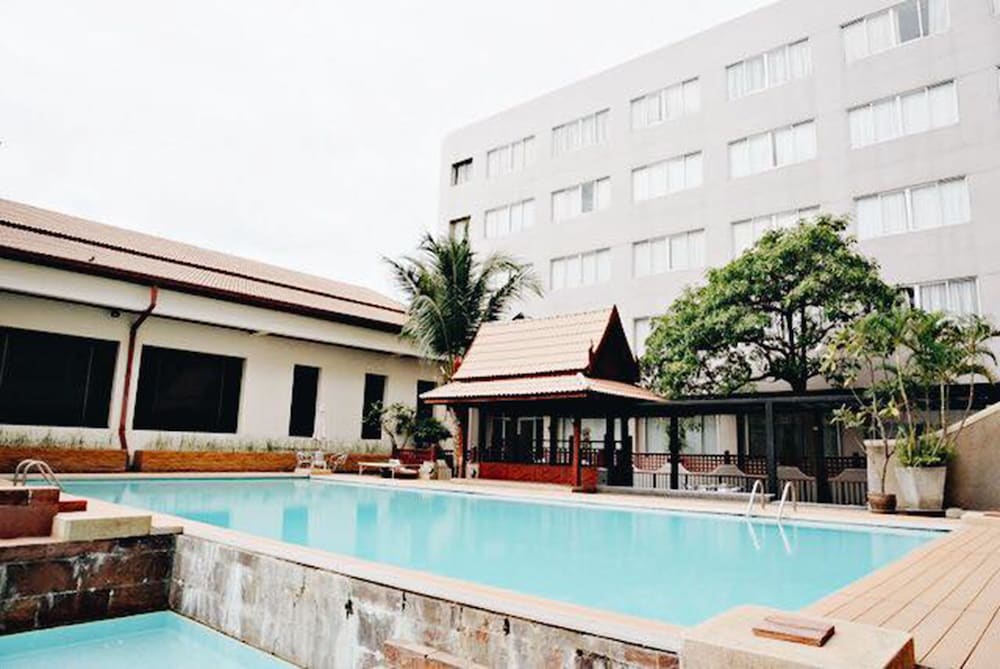 Songphanburi Hotel in SUPHAN BURI