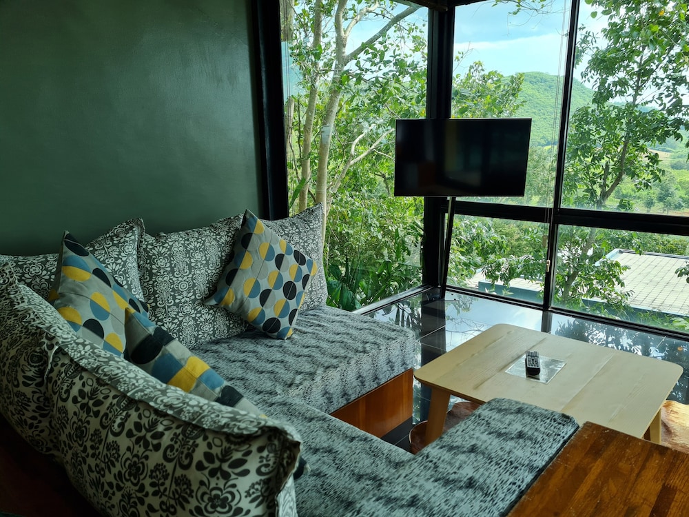 THE PAZ KHAO YAI 28/50