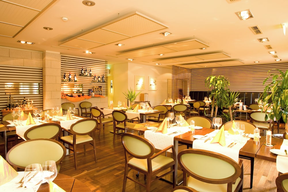 Hotel Conti 42/58