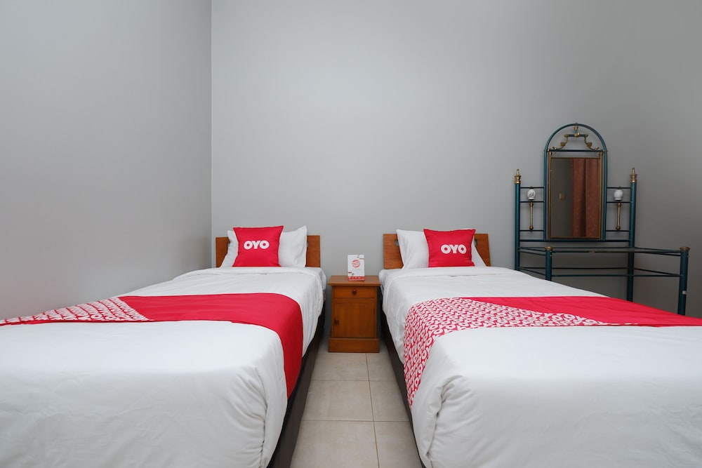 OYO 2737 D'Kost 18/37