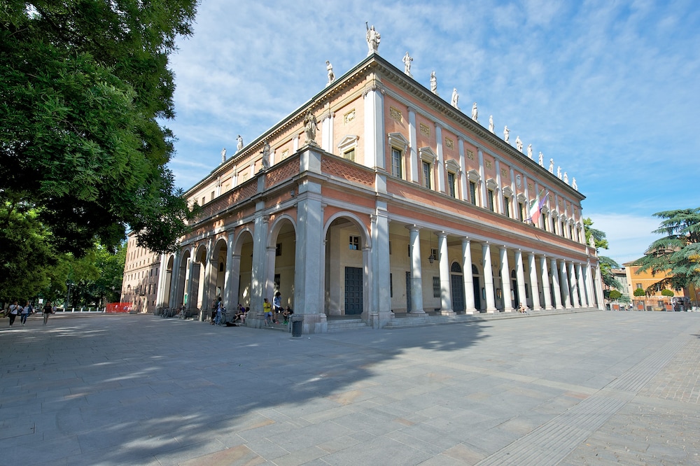 Mercure Reggio Emilia Centro Astoria 38/41