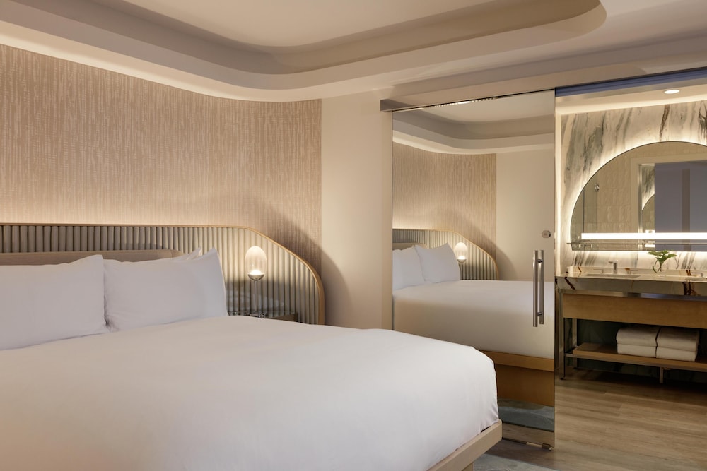 OCEAN, SUITE, TERRACE, BATHTUB