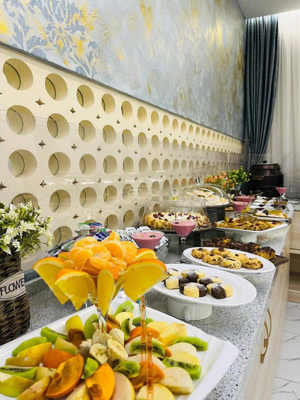Novza Palace Hotel 38/44