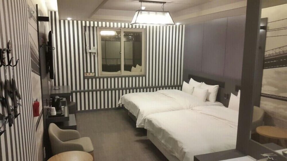 Jinju Kai Hotel 28/49