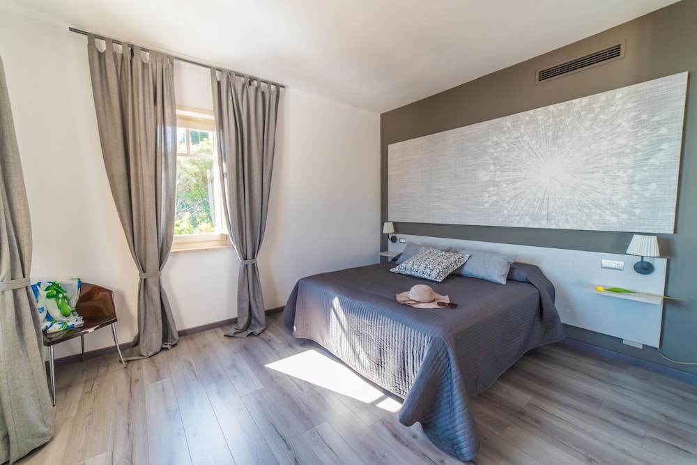 Hotel Villa Fiorita 14/66