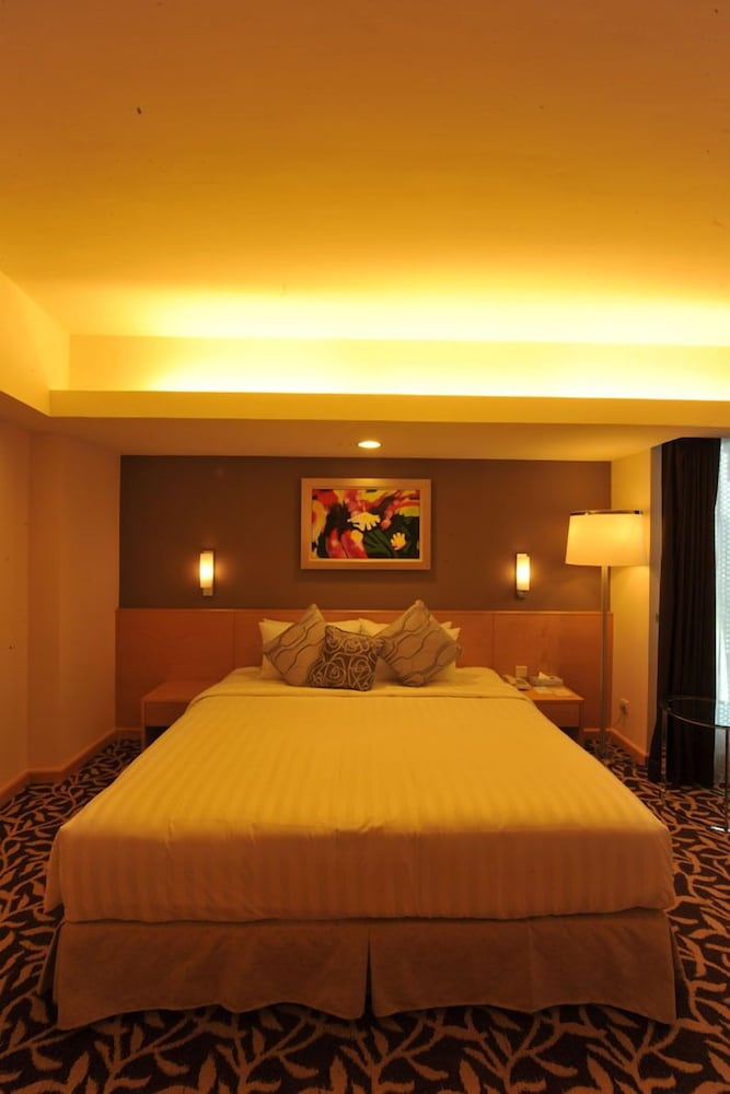 The Everly Putrajaya 15/65
