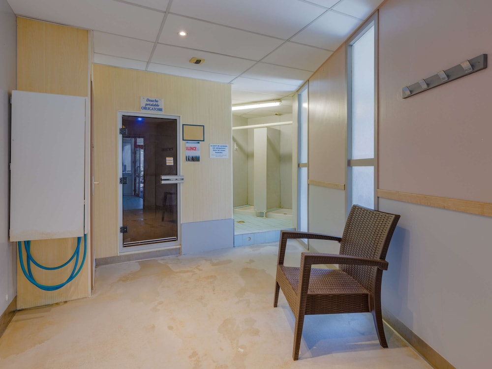 Mercure Lyon Est Villefontaine 43/64