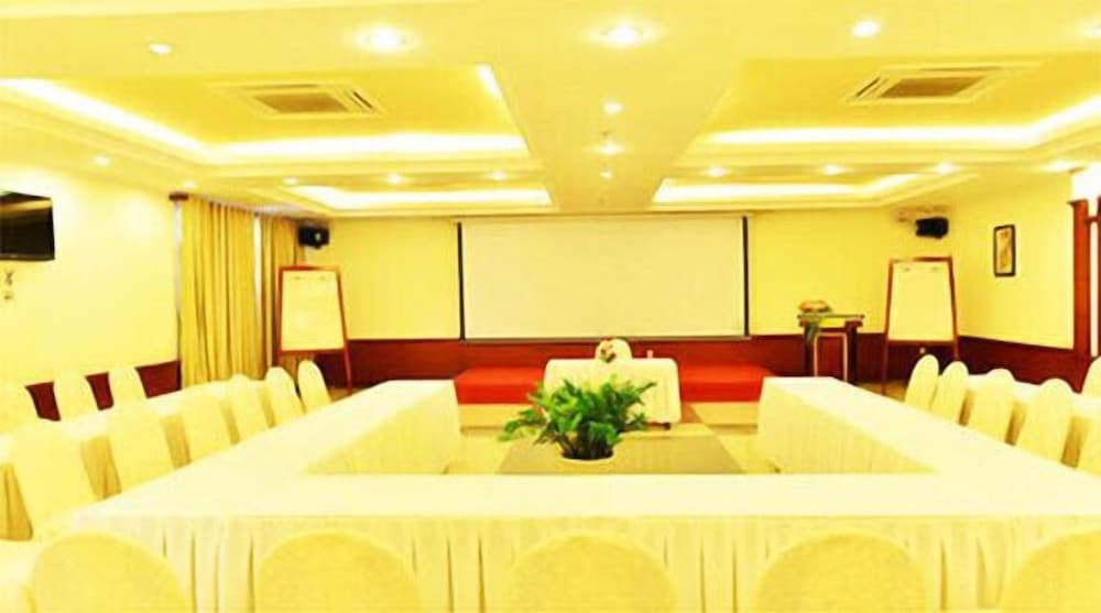 Hau Giang Hotel 23/30