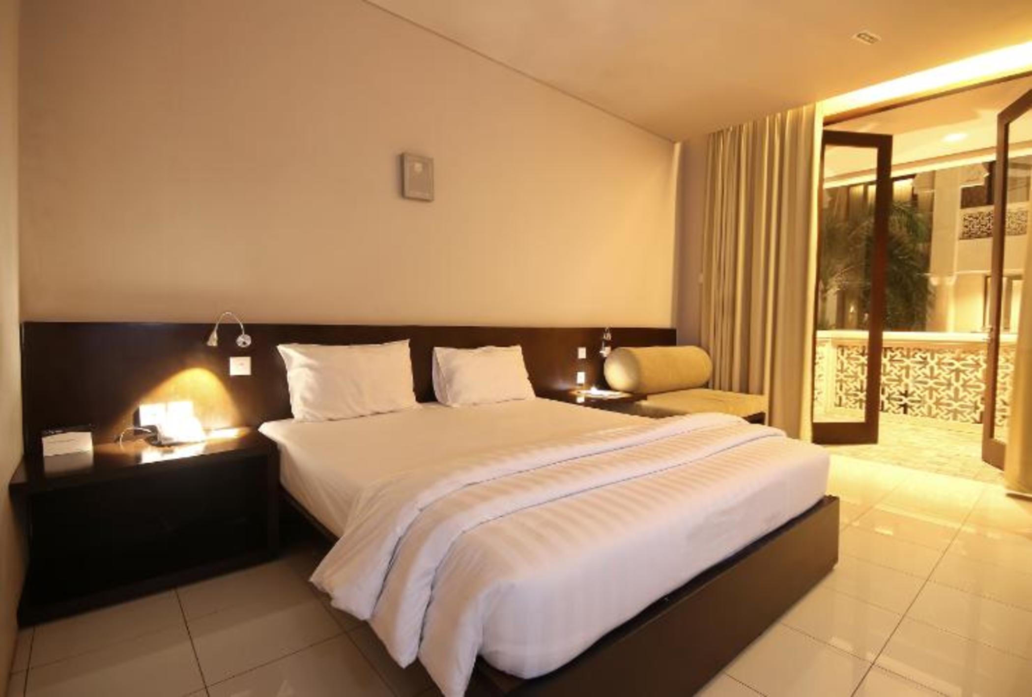 The Pade Hotel 10/22